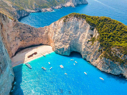 Luxury Cruises for Seniors: Your Guide to Effortless, All-Inclusive Travel